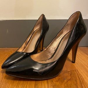 BCBG Generation Black Pointed Heels